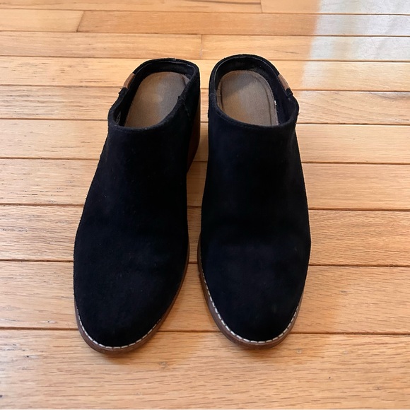 TOMS Leila Mules Black Suede Slip On Stacked
Block Heel Shoes Womens Size 7.5 - Picture 8 of 10